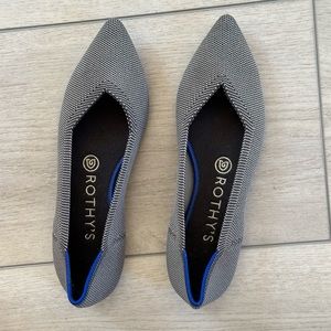 Size 7.5 Rothy’s The Point flats in “Cloud Grey Birdseye” color